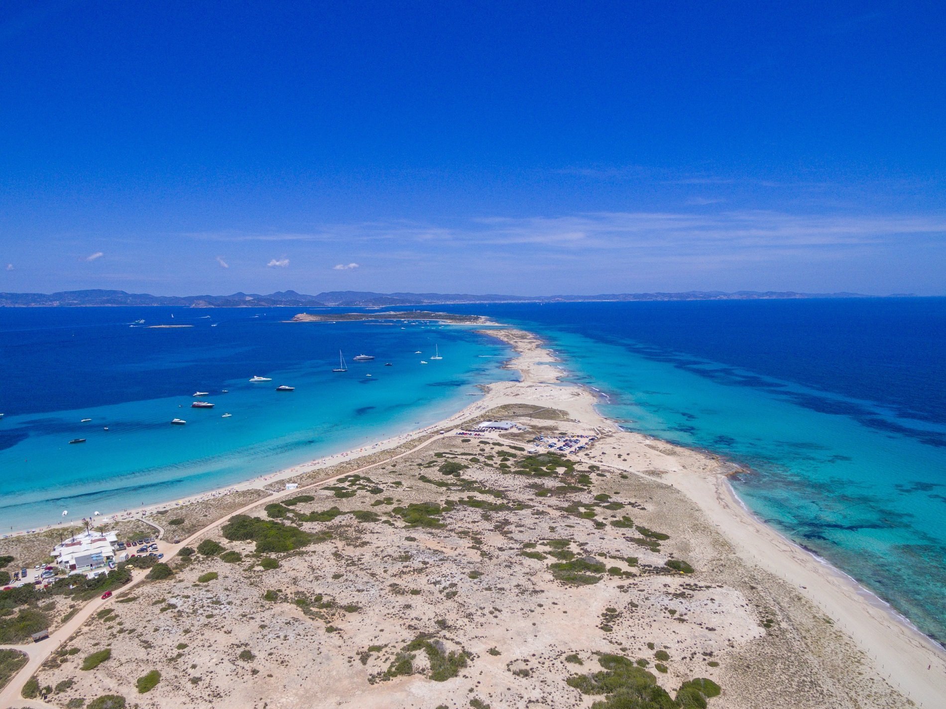 Ruta en barco a playa Illetes